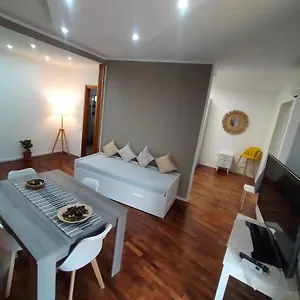 https://tarantula-house.lecce-hotels.com